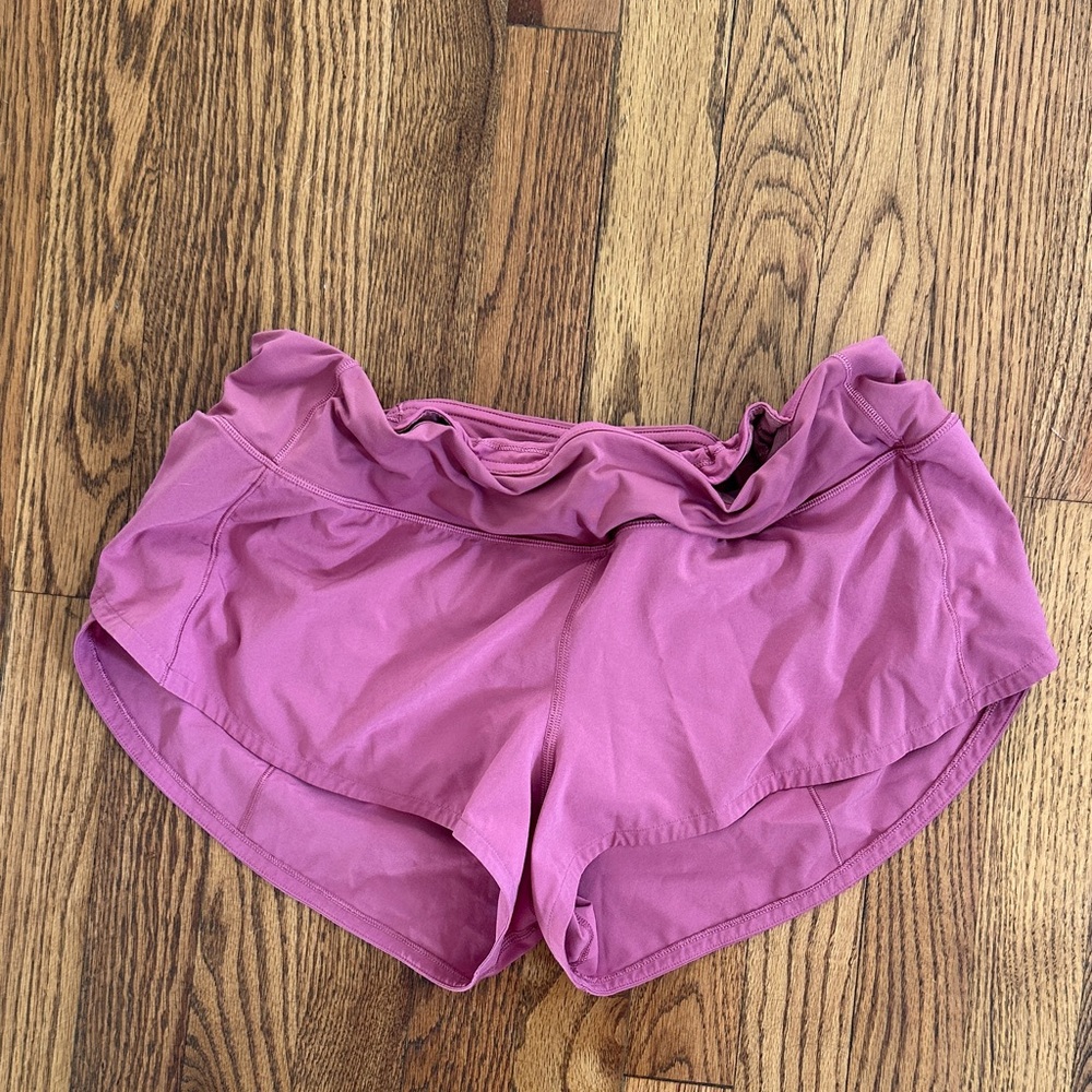 Lululemon mauve shorts